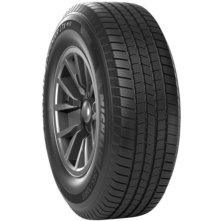 Michelin® Defender LTX 265/75R16 Michelin® Defender LTX 265/75R16