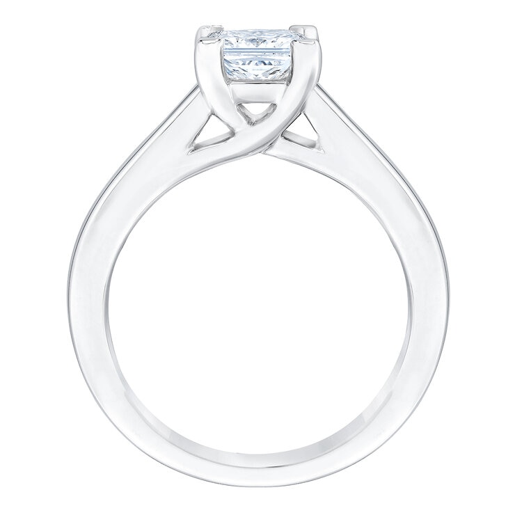 Anillo, 1.0ct Diamante Solitario, Corte Princesa, Platino