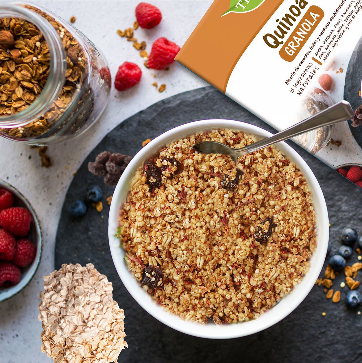 Tiqua Quinoa, Cereal quinoa granola 2 de 250 g. Costco México