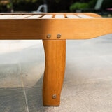 Midtown Concept, Camastro de Madera Phuket