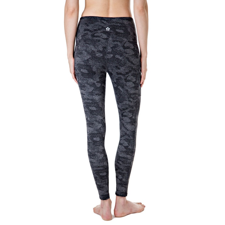 Tuff Apparel, leggings deportivos, camuflaje gris Costco México