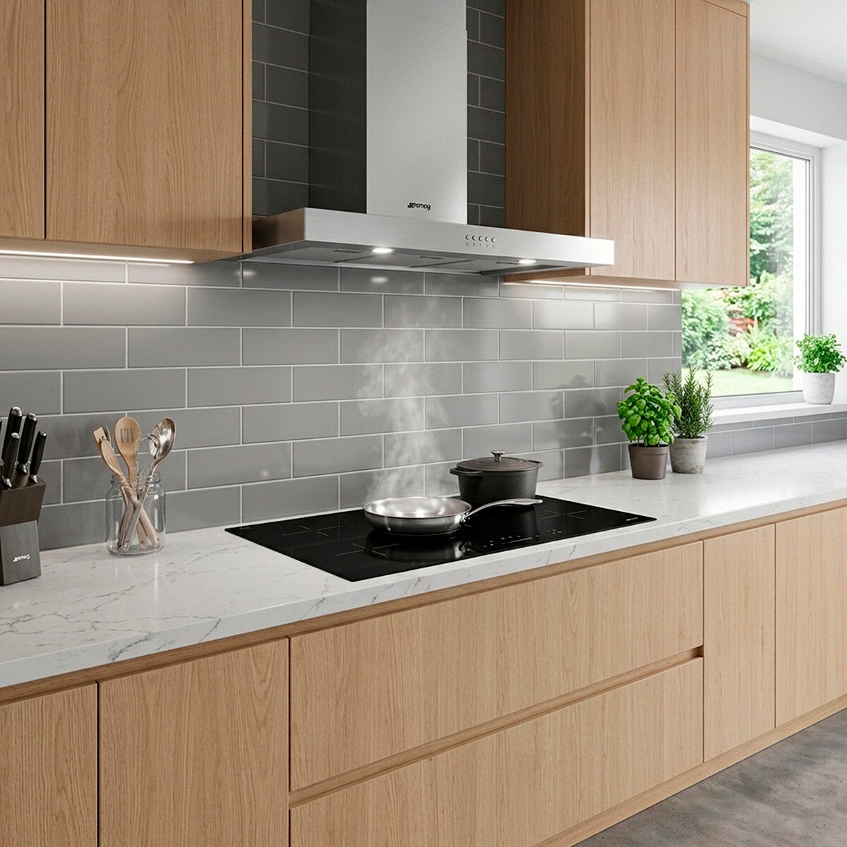 Smeg combo de campana 90 cm + Parrilla eléctrica 5 zonas de cocción 90cm