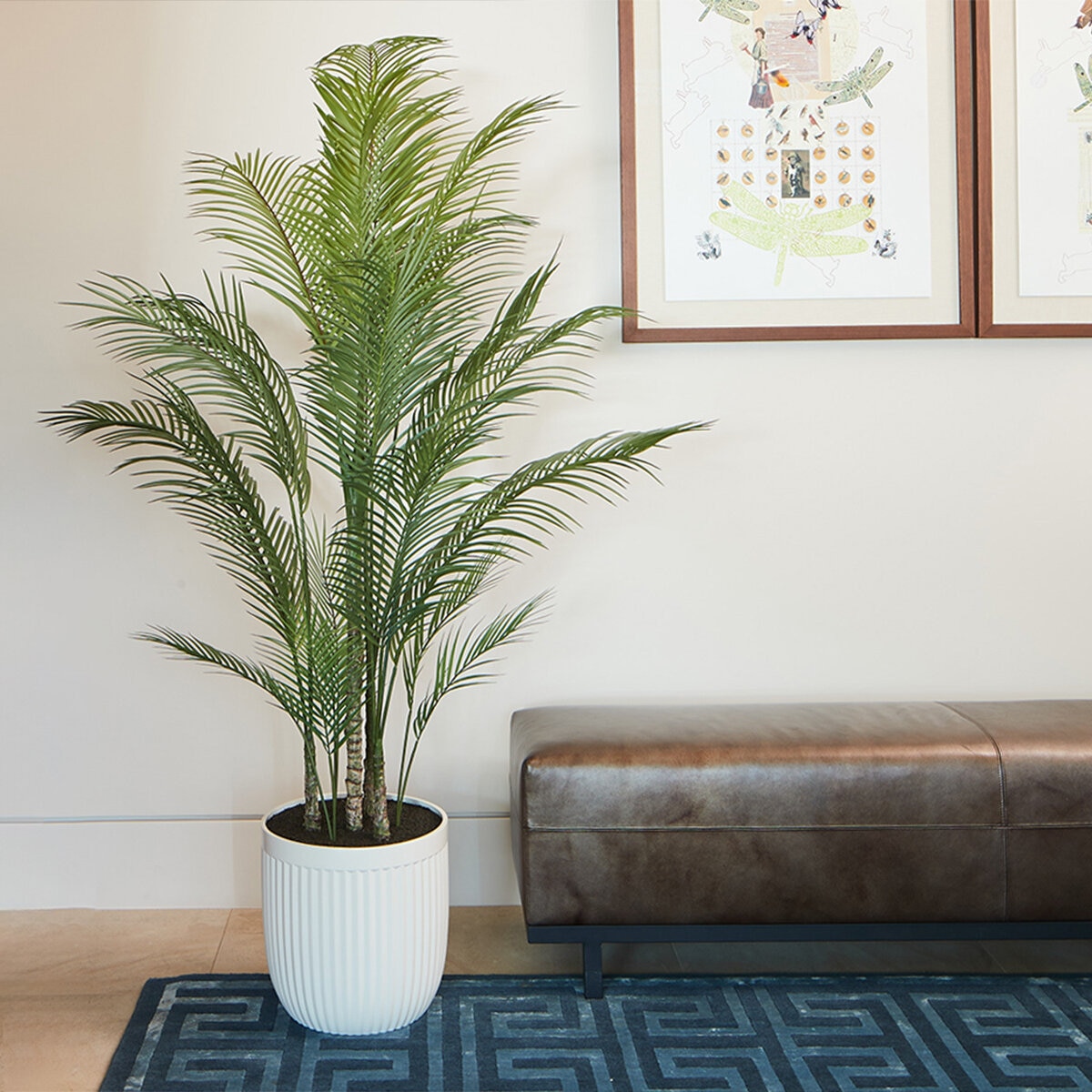 CG Hunter, Palmera Artificial