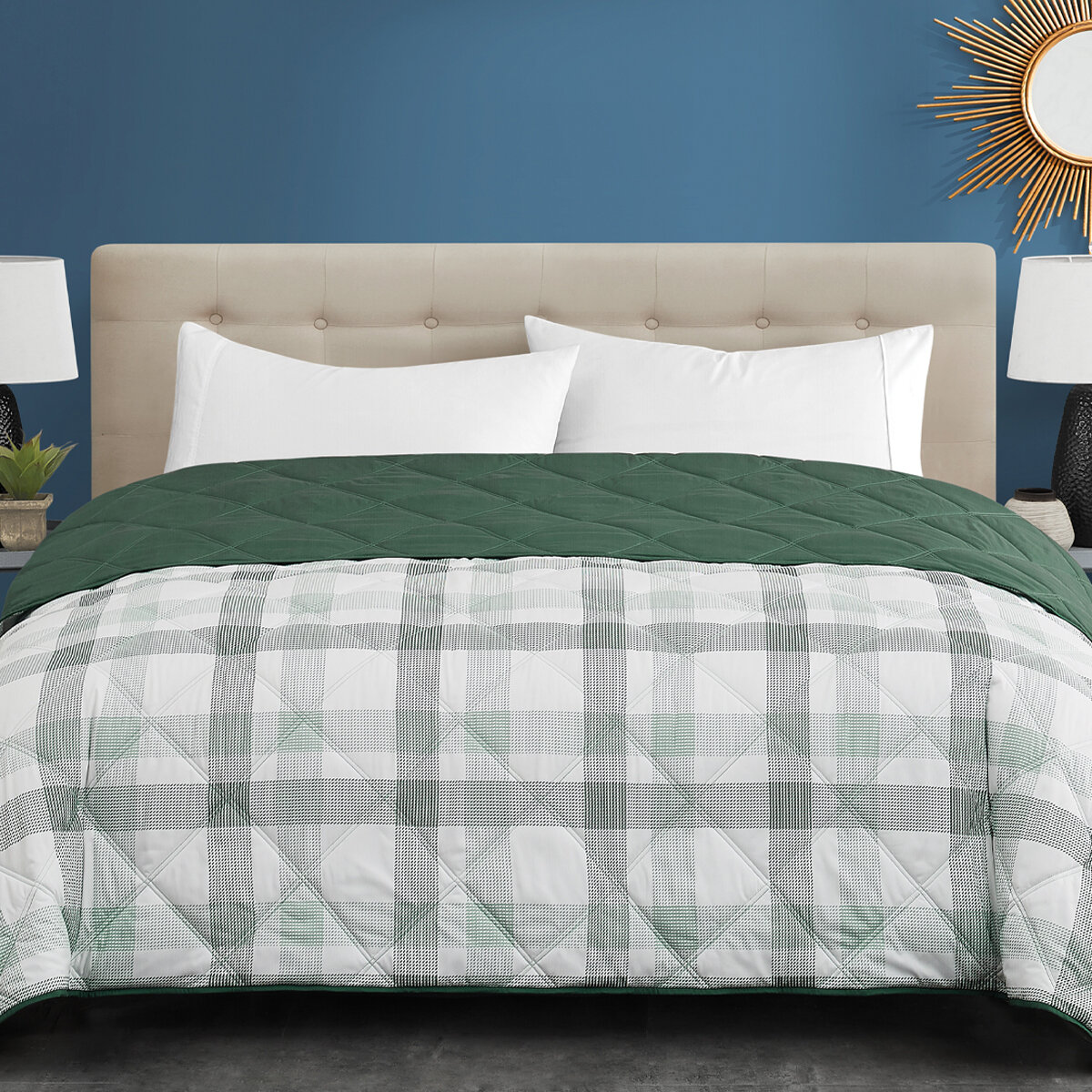 Seasons Collection Colcha con Relleno Alternativo Tamaño King PLAID GREEN