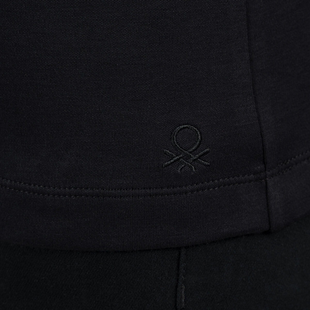 United Colors of Benetton Playera para Dama Negro Chica