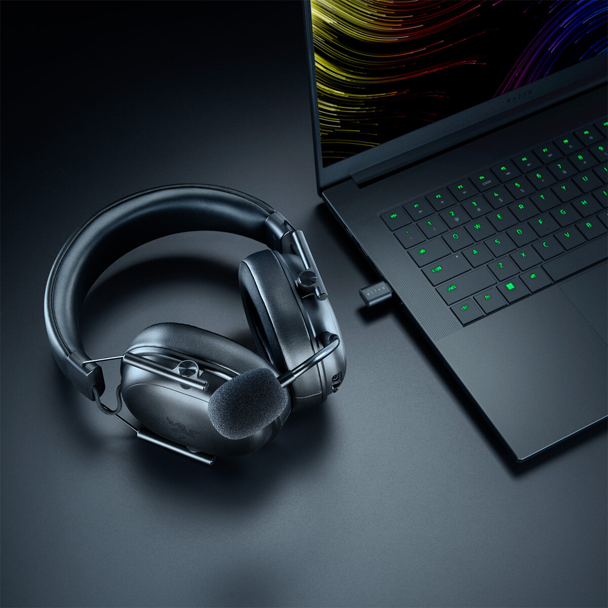 Razer BlackShark V3 X HyperSpeed - Audífonos Inalámbricos Gaming