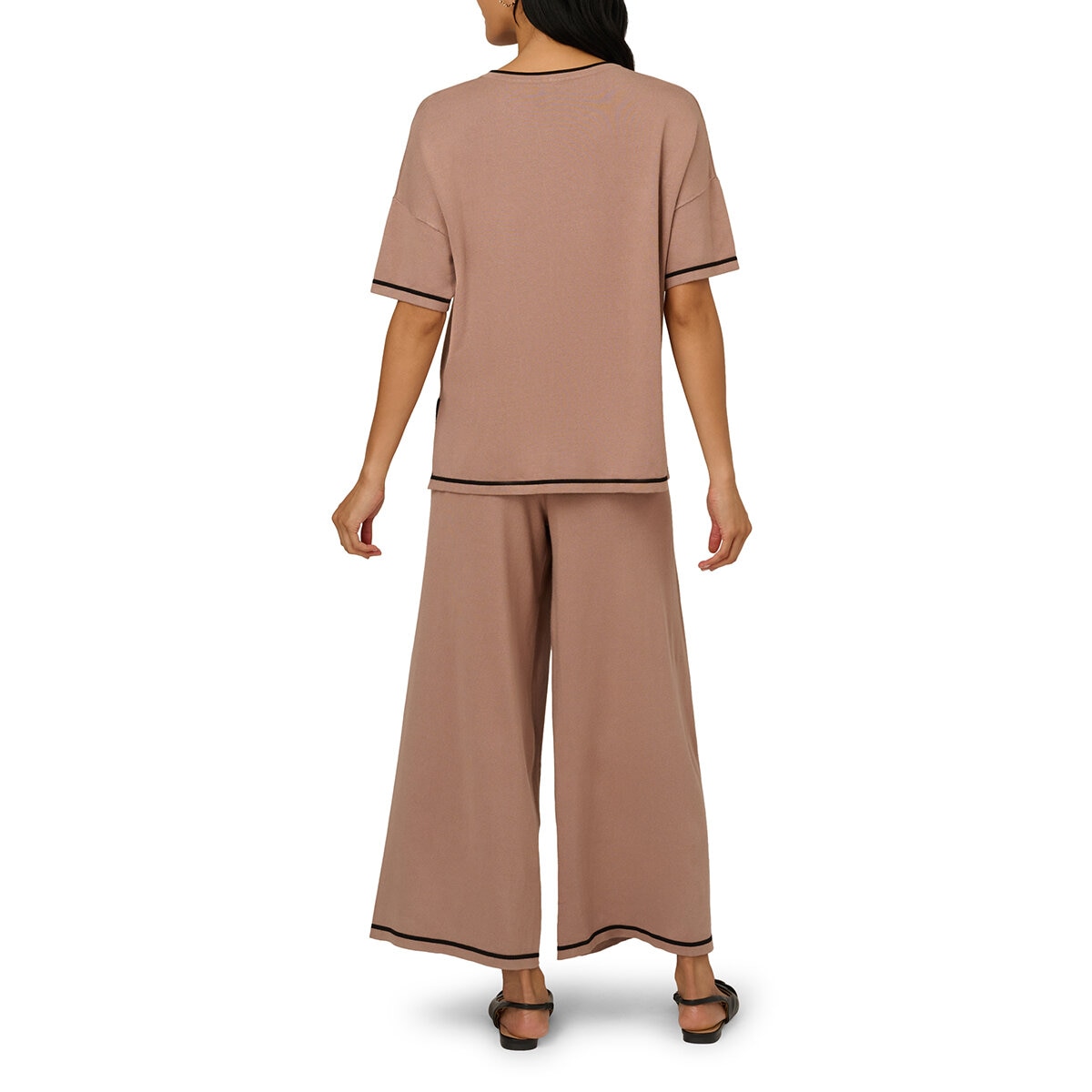 Adrianna Papell Conjunto para Dama Café Chica