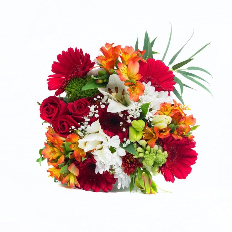 Bouquet mixto de 28 tallos en tonos rojos y blancos Bouquet mixto de 28 tallos en tonos rojos y blancos