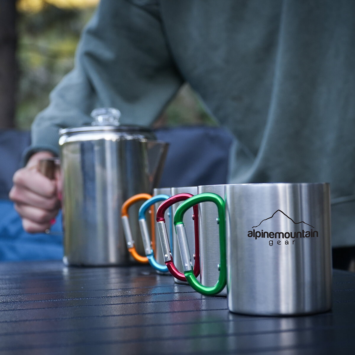 Alpine Mountain Gear Cafetera con Tazas para Exteriores