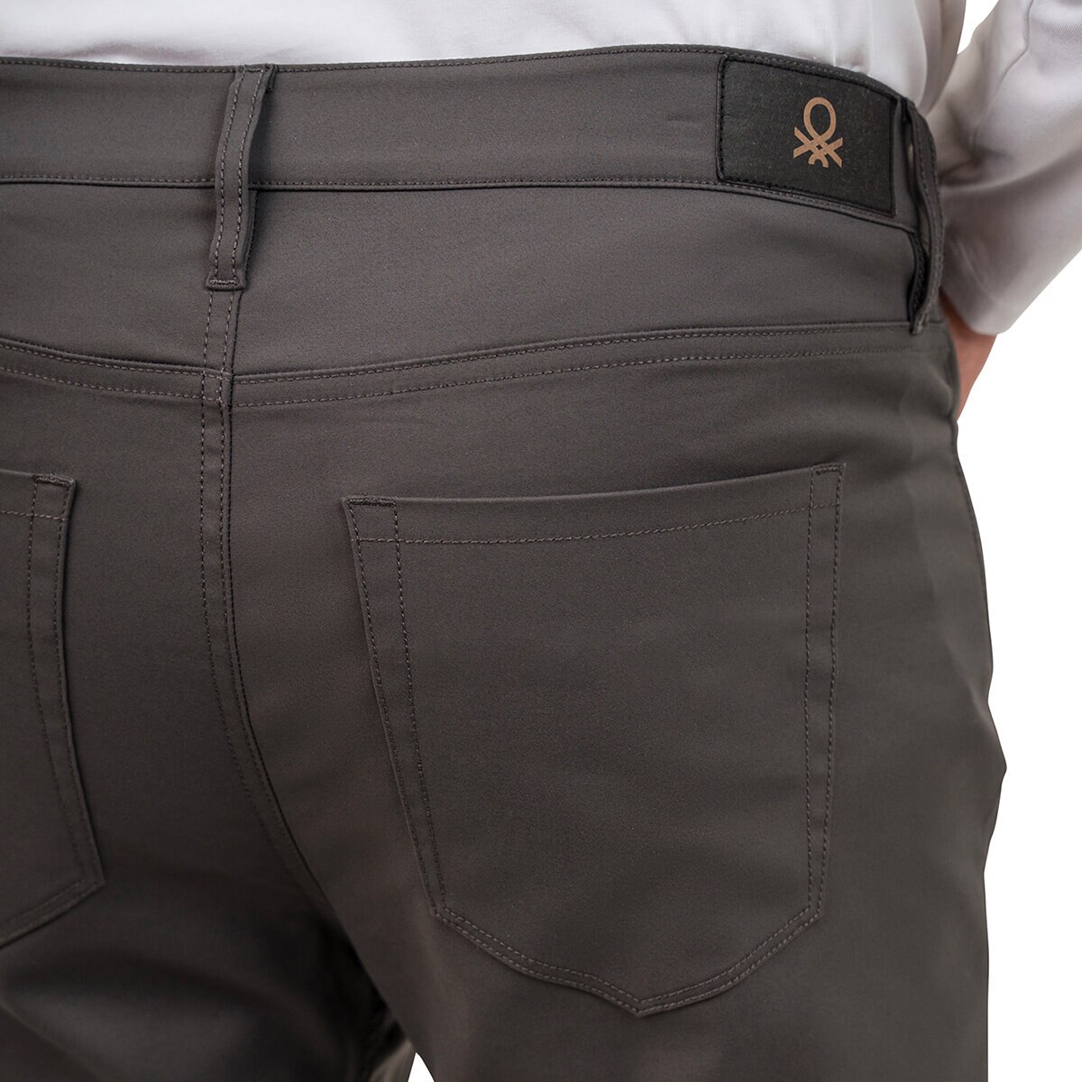 United Colors of Benetton Pantalones para Caballero Gris 34 x 30