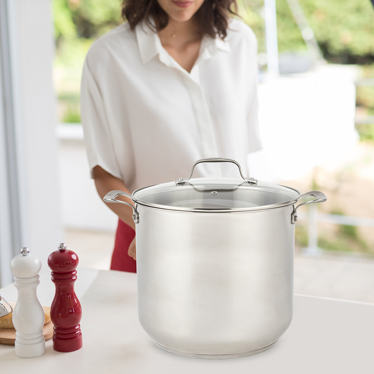 T-fal Olla de Acero Inoxidable con Tapa 15.14 Litros T-fal Olla de Acero Inoxidable con Tapa 15.14 Litros