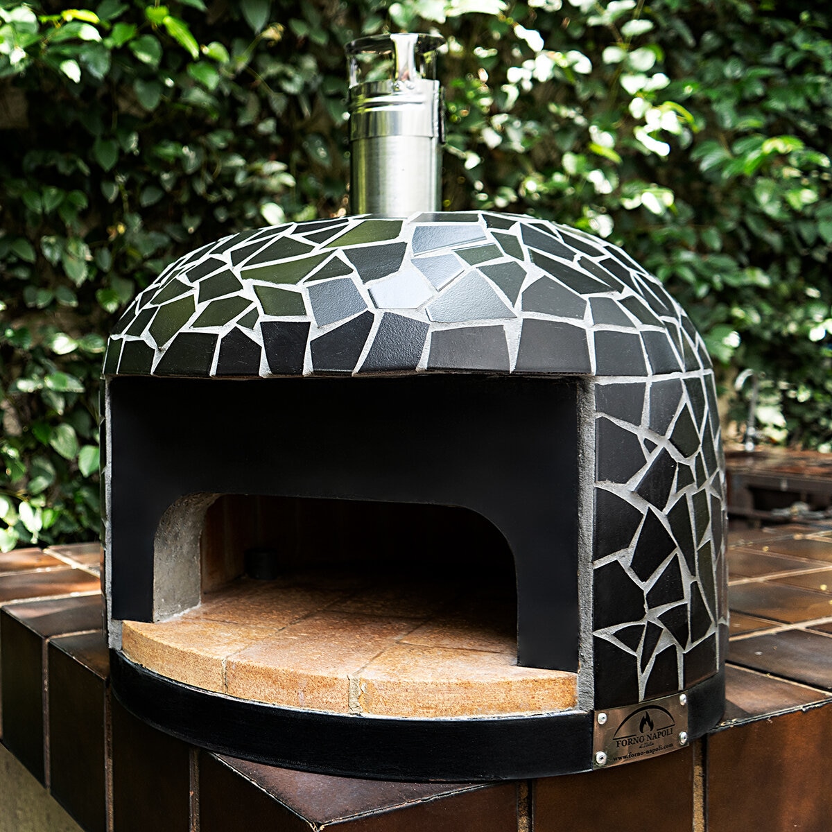 Forno Napoli, Horno de Leña Modelo Barano, Color Negro