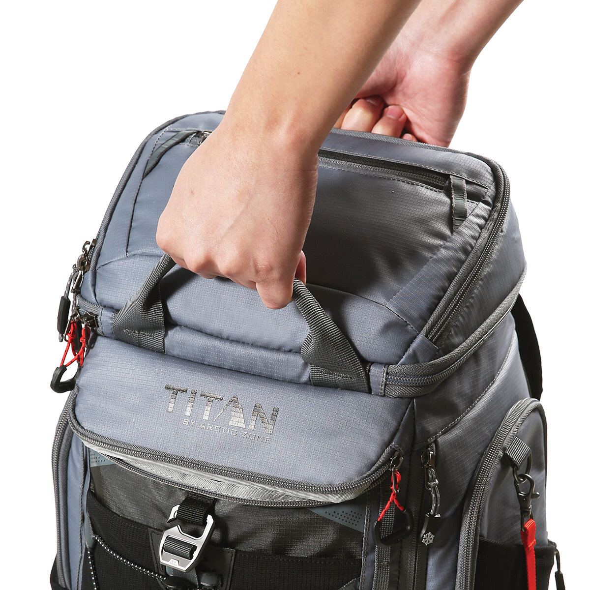 Titan Mochila Hielera para 26 Latas Deep Freeze Gris