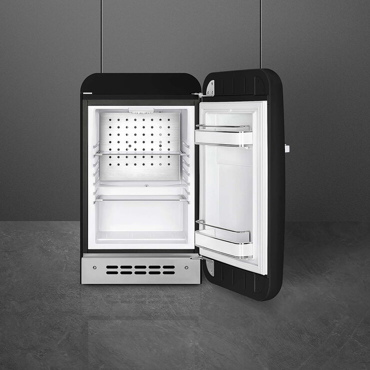 Smeg Frigobar 1.5" Negro