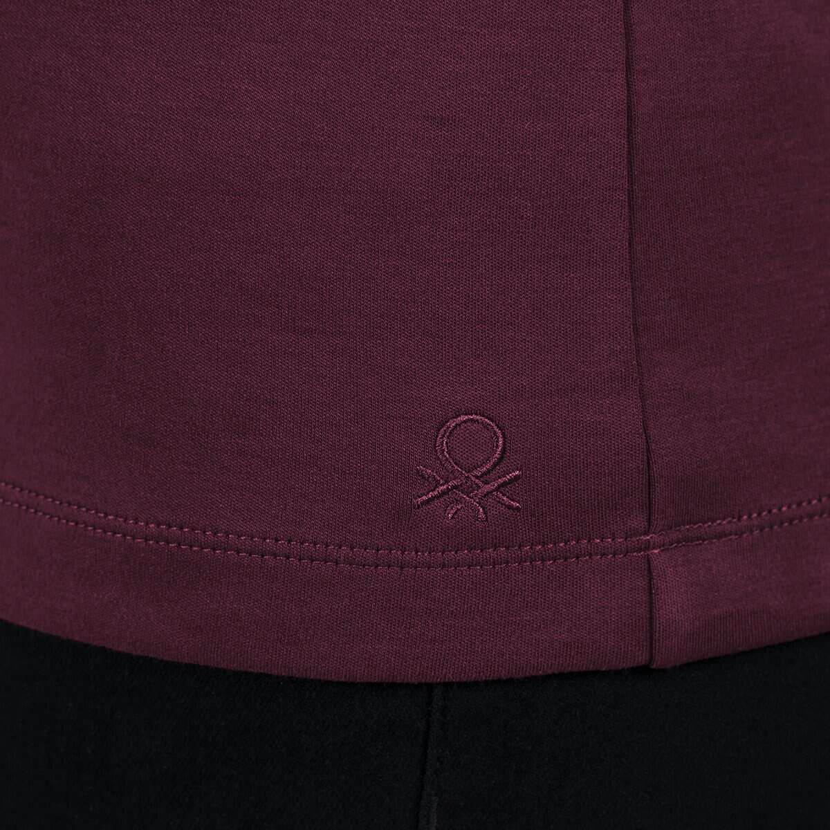 United Colors of Benetton Playera para Dama Morado Mediana United Colors of Benetton Playera para Dama Morado Mediana