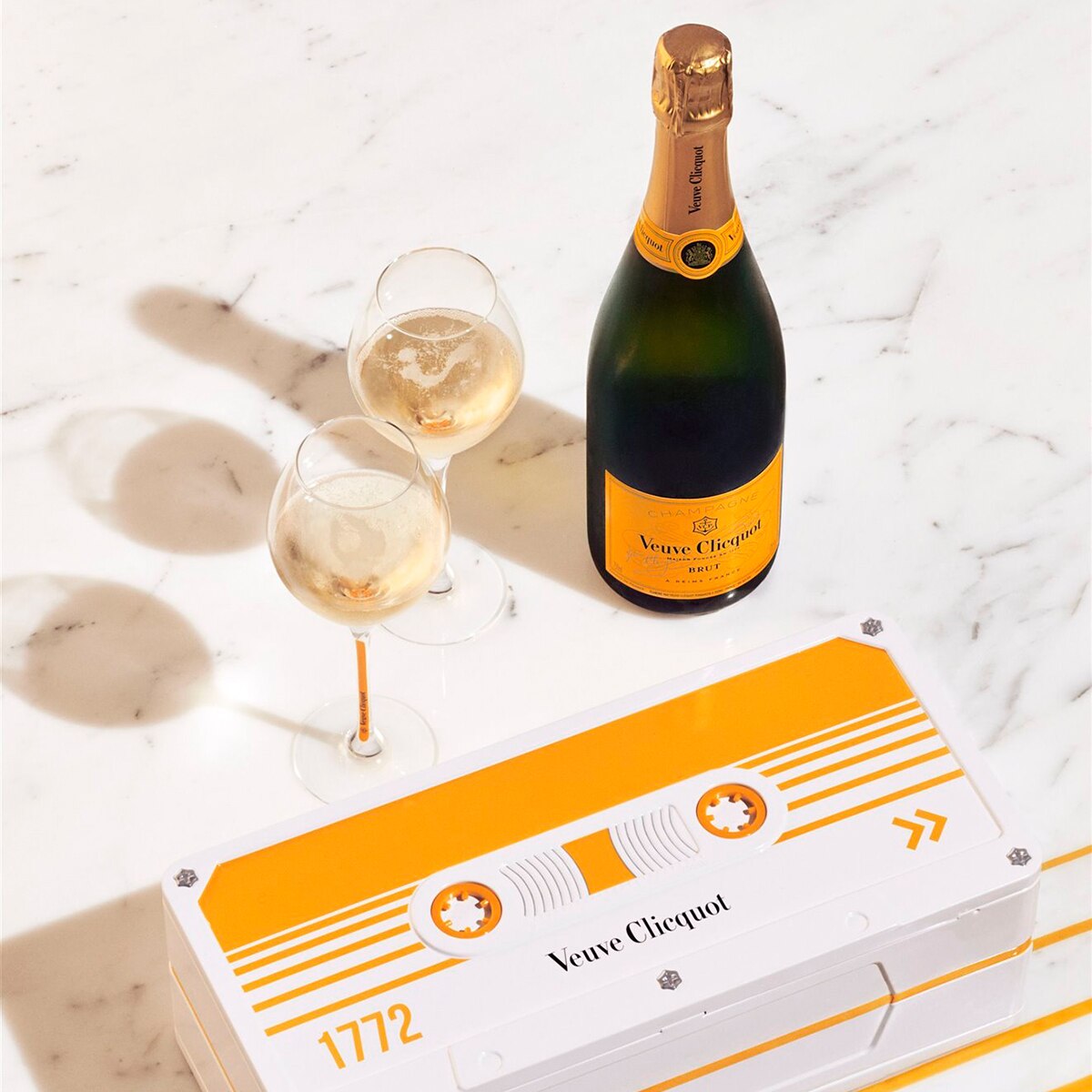 Champagne Veuve Clicquot Tape Edición Especial 750ml Costco México