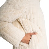 Bearpaw Chamarra para Dama Crema EE Grande