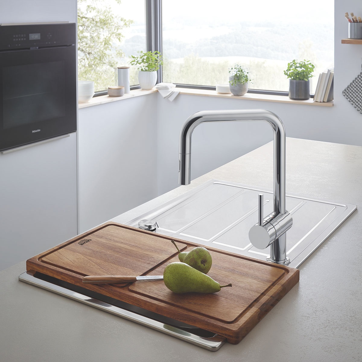 Grifo de cocina Grohe Minta monomando fregadero U-caño mate