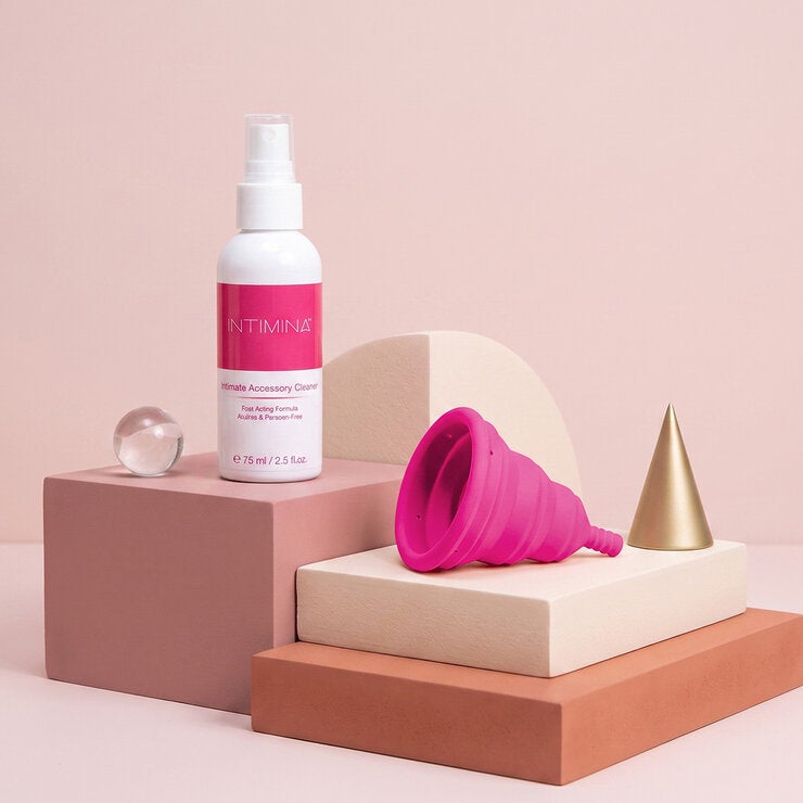 Intimina Lily Cup B, Copa Menstrual Plegable Intimina Lily Cup B, Copa Menstrual Plegable