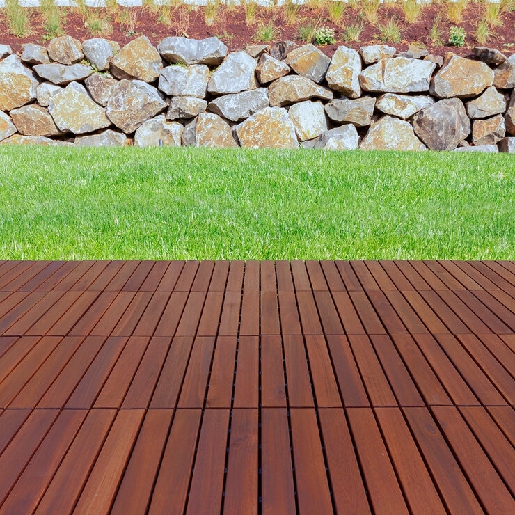 Hanie Design, Piso Vertical de Madera para Exterior, Color Café Hanie Design, Piso Vertical de Madera para Exterior, Color Café