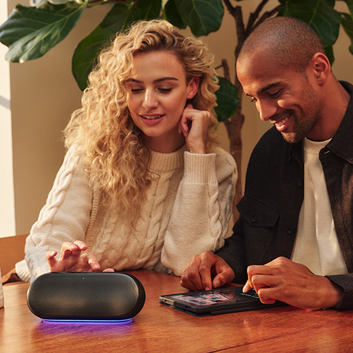 Harman Kardon Luna 2