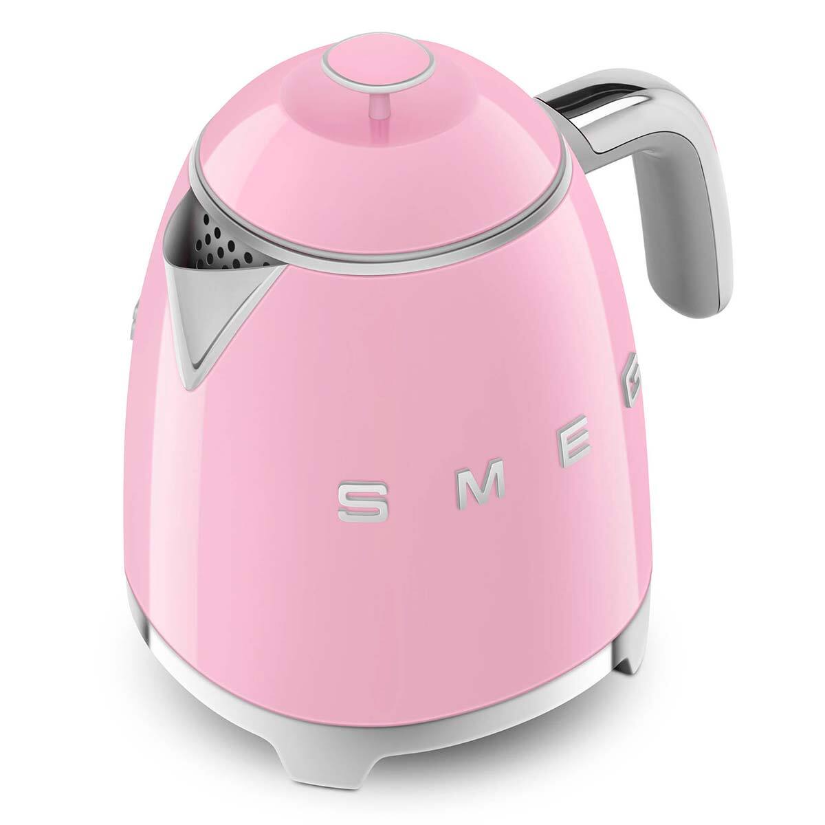 Smeg  SMEG MINI KETTLE KLF05  rosa