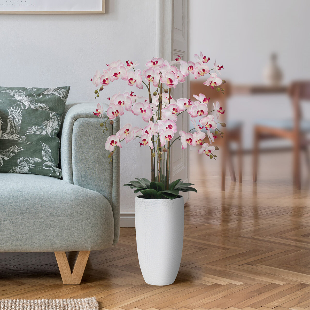 CG Hunter, Arreglo de Orquideas de Aspecto Natural