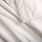 Kirkland Signature, Cobija, Tamaño Queen, Color Blanco