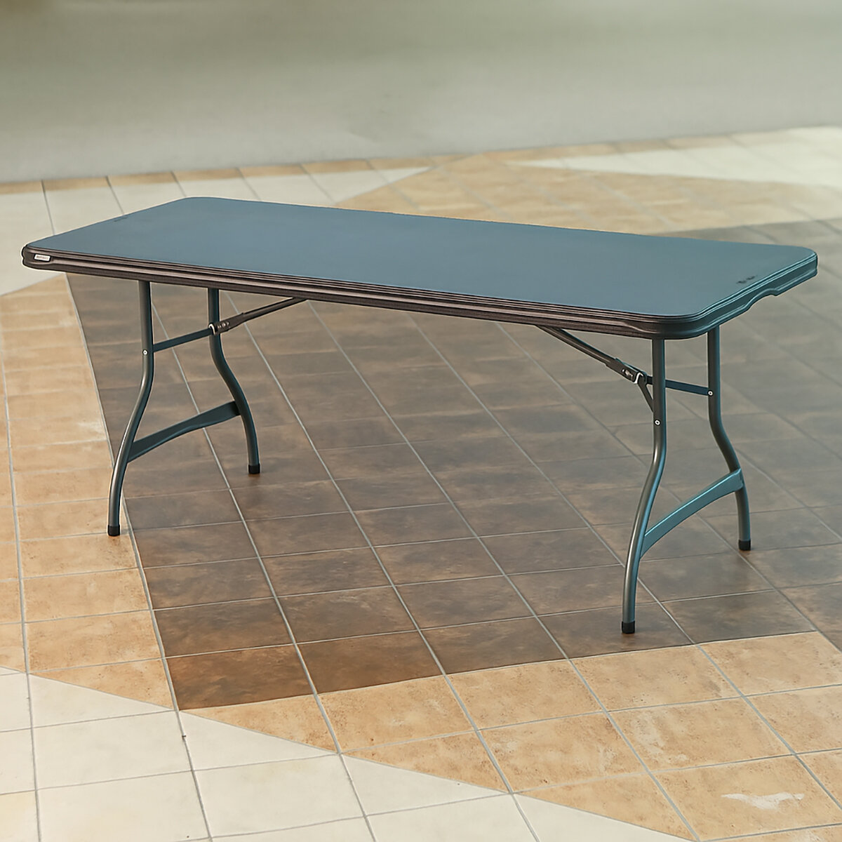 Lifetime, Mesa Plegable 1.82 metros, Color Negro