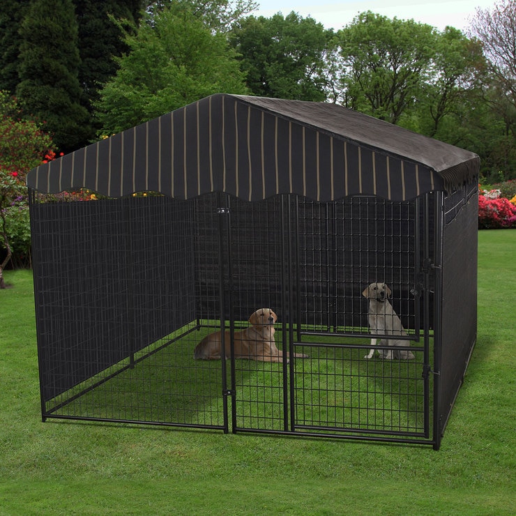 Perrera con Cubierta 304 cm X 304 cm X 182 cm, Lucky Dog | Costco México