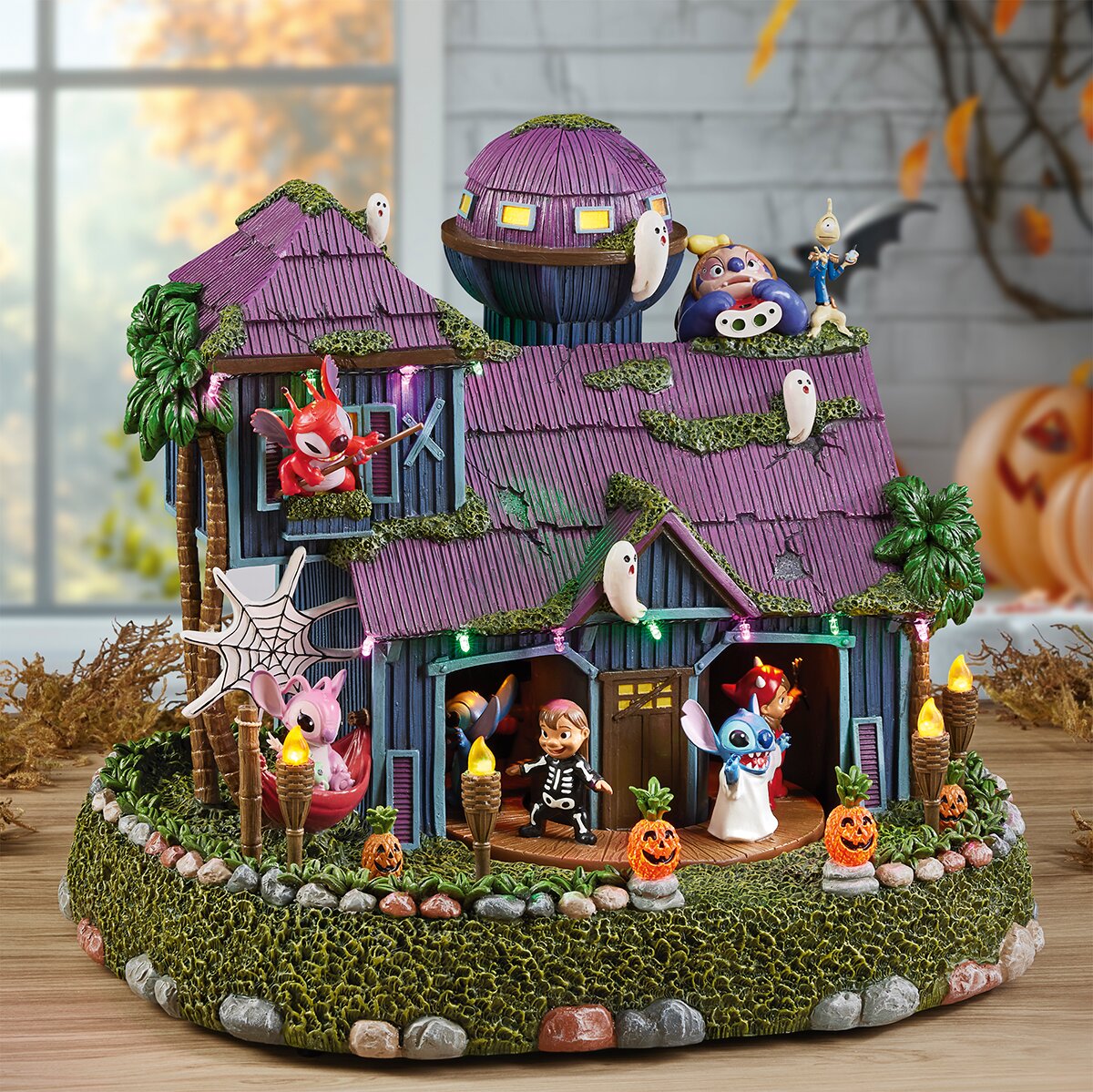 Casa de Halloween Animada de Stitch con Luces y Música