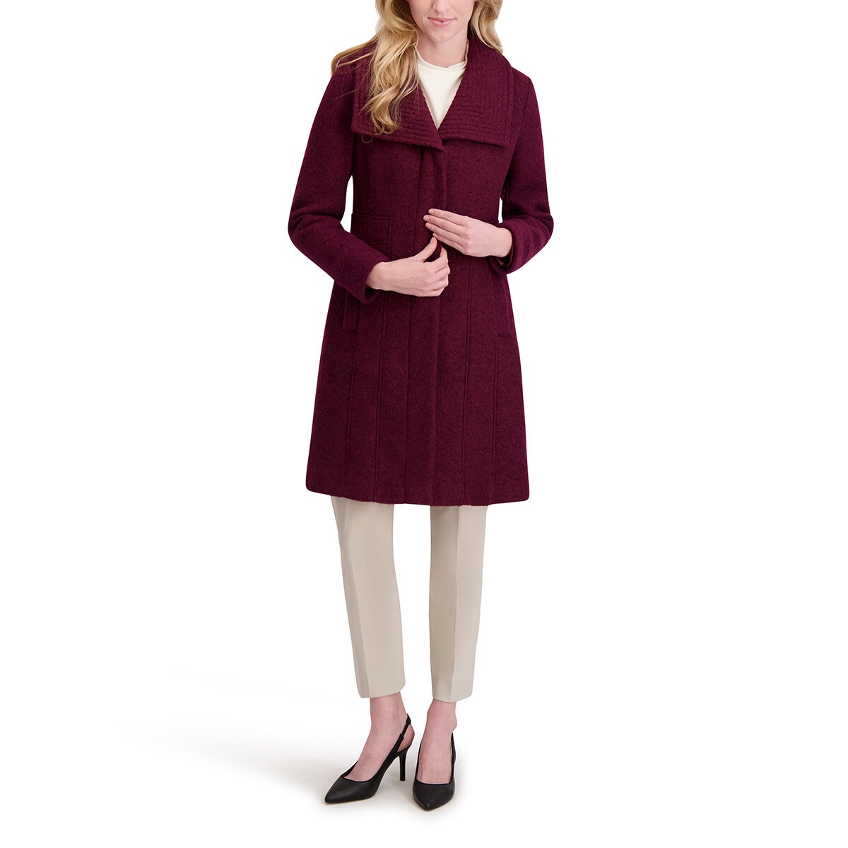 Kenneth Cole Abrigo para Dama Vino Extra Chica