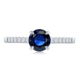 Anillo de Zafiro Azul con Diamantes 0.10ctw, Oro Blanco de 14K