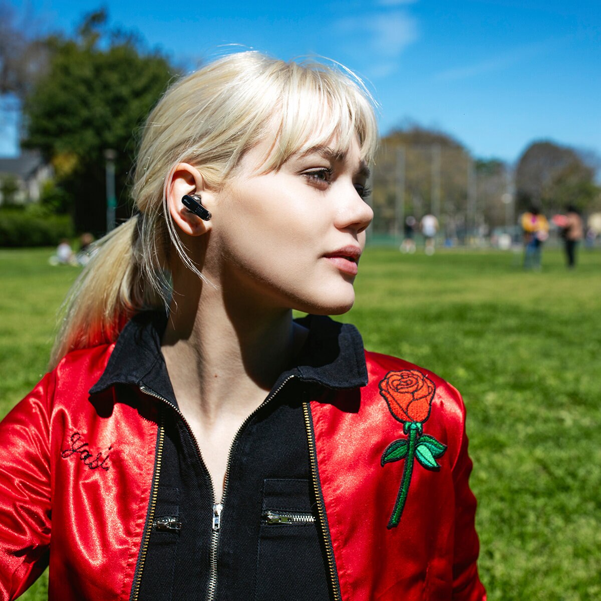 JBL Tune Beam Audífonos True Wireless con Cancelación de Ruido Negro Fantasma