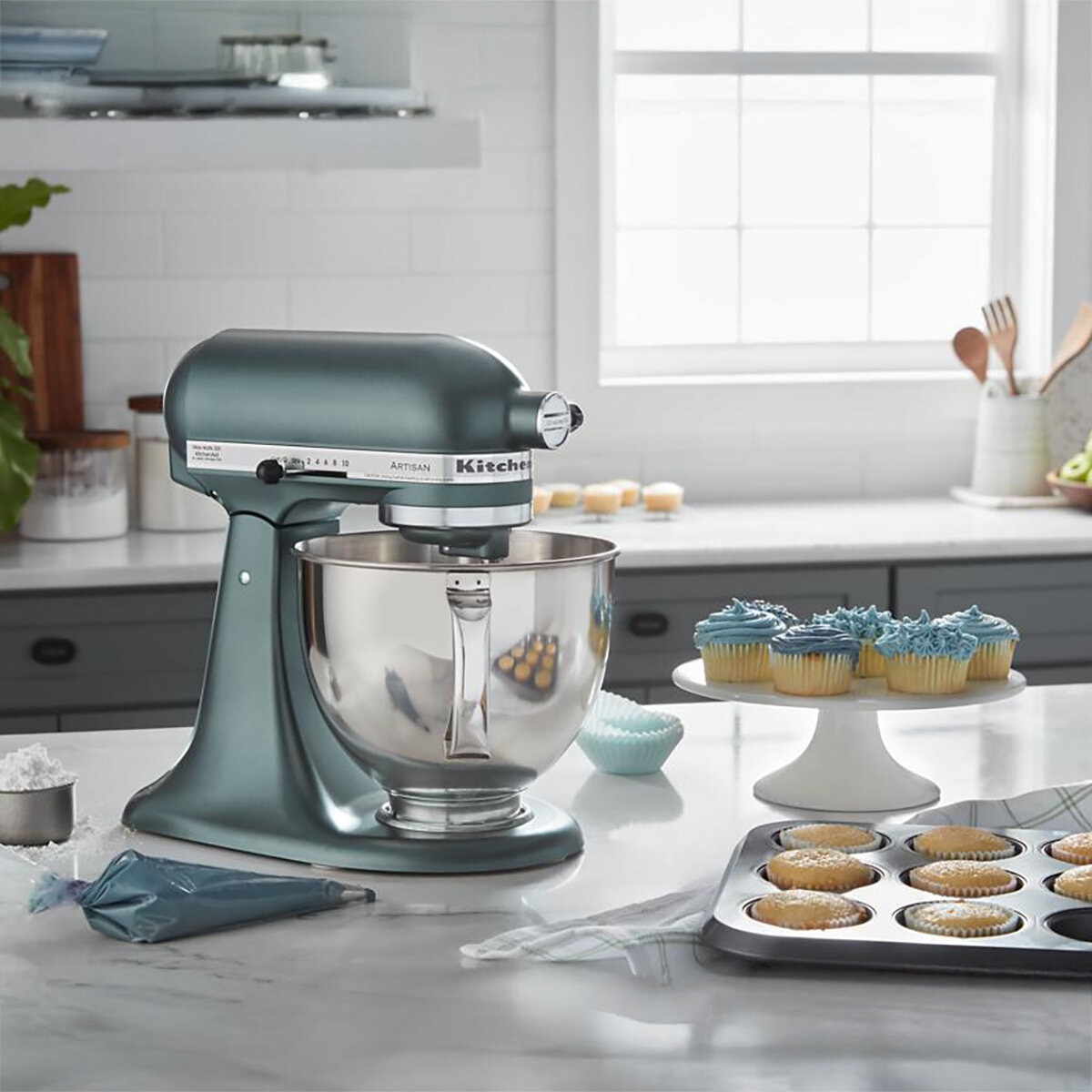 KitchenAid, Batidora Artisan Verde, Tazón de acero inoxidable pulido con asa, 4.7 L,