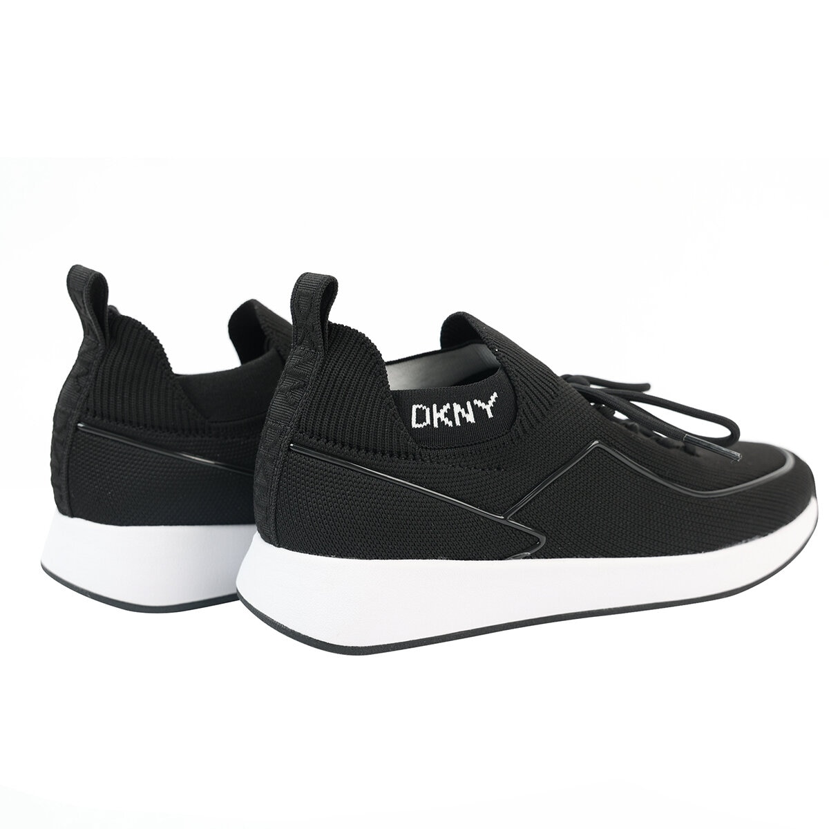 DKNY Tenis para Dama Negro MEX 27 / US 10