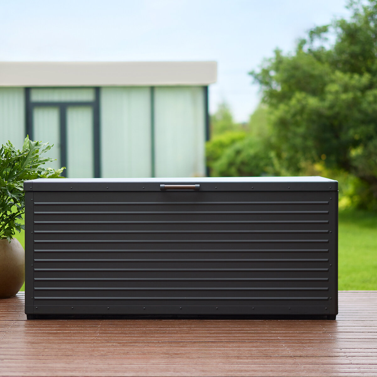 Mirador, Caja de Almacenamiento de Aluminio con Capacidad de 776L