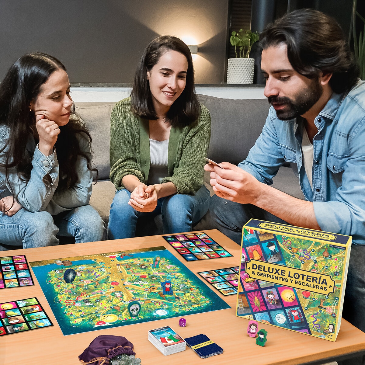 Deluxe Lotería & Serpientes y Escaleras