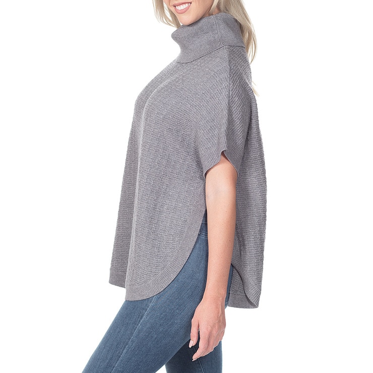 Rain and Rose, poncho suéter Costco México