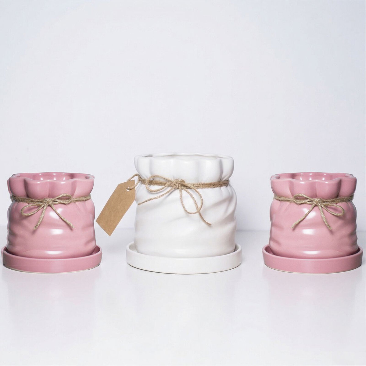 Estudio Floga, Macetas en Forma de Costal 3 piezas Estudio Floga, Macetas en Forma de Costal 3 piezas