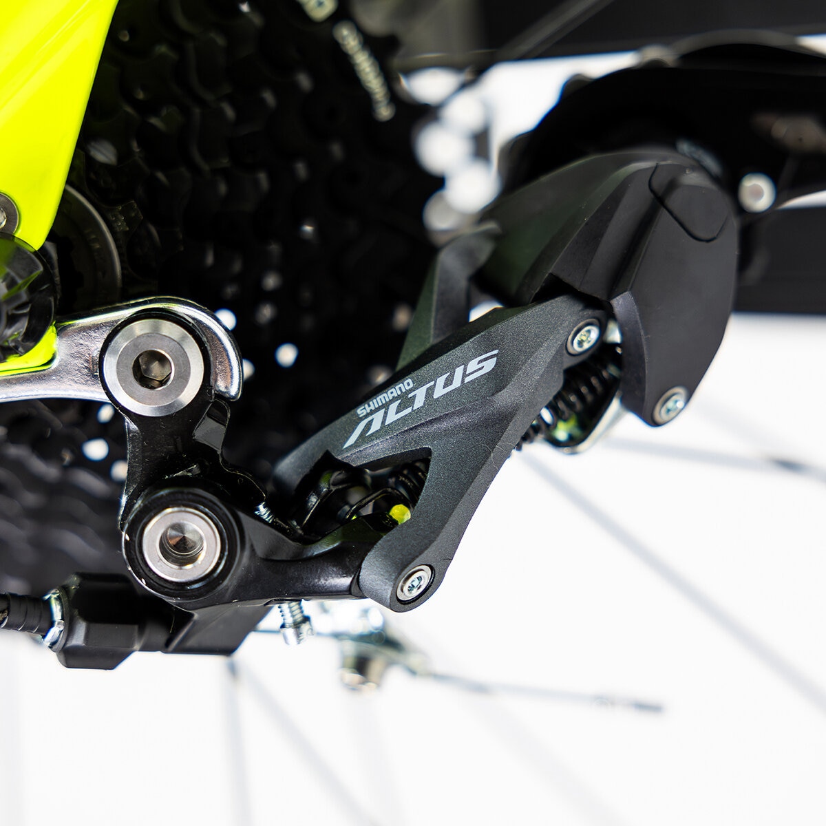 Bicicleta de Montaña R29 Alubike Kodiak Lima