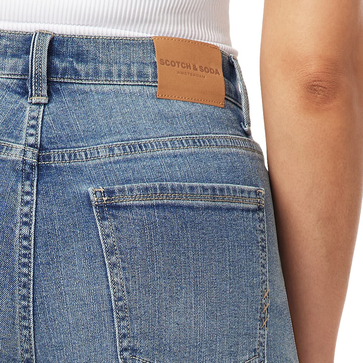 Scotch & Soda Shorts para Dama Azul 4 Scotch & Soda Shorts para Dama Azul 4