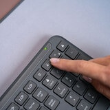 Logitech Combo Teclado y Mouse Inalámbrico Signature Slim MK950 Grafito