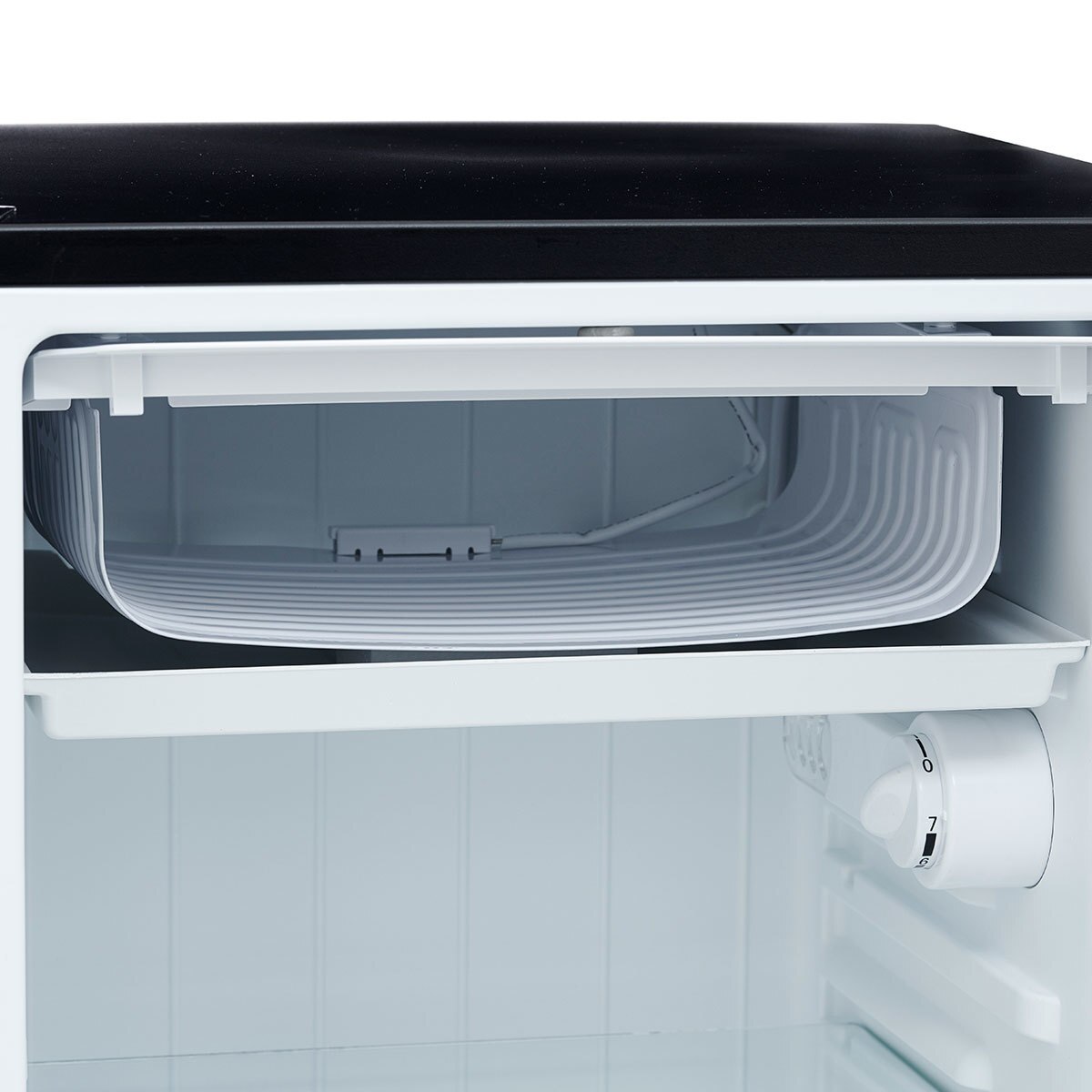 Frigobar Whirlpool de 4' compacto, color negro | Costco México