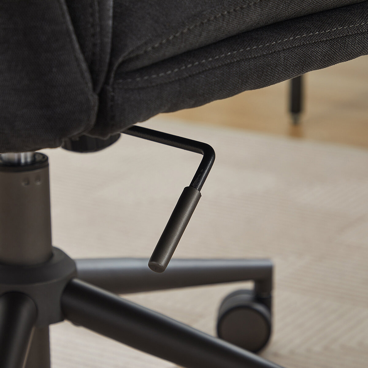 Elle Decor, Silla de Oficina Entrecruzada