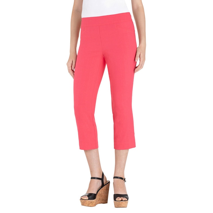 Hilary Radley, pantalón capri, melón, chica Costco México