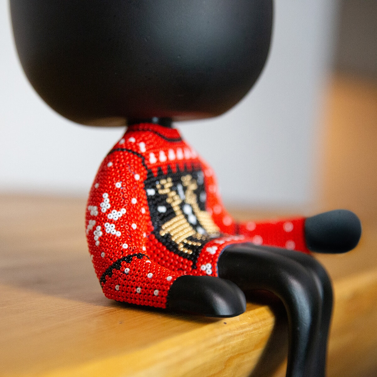 Estudio Floga, Robert Set de 2 Macetas estilo Huichol de Sueter Navideño