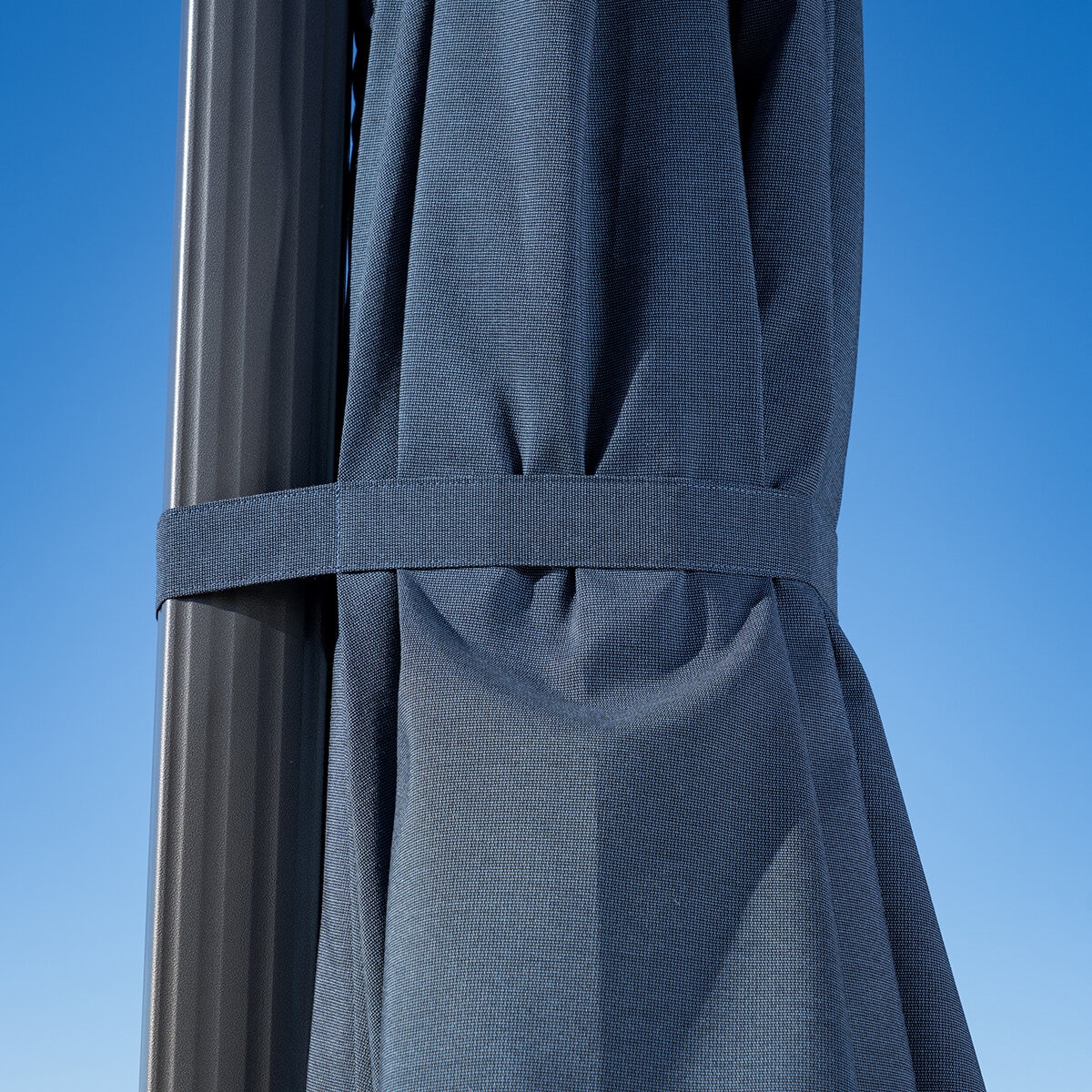 SunVilla, Sombrilla Redonda de 3.5m con Luz LED, Azul