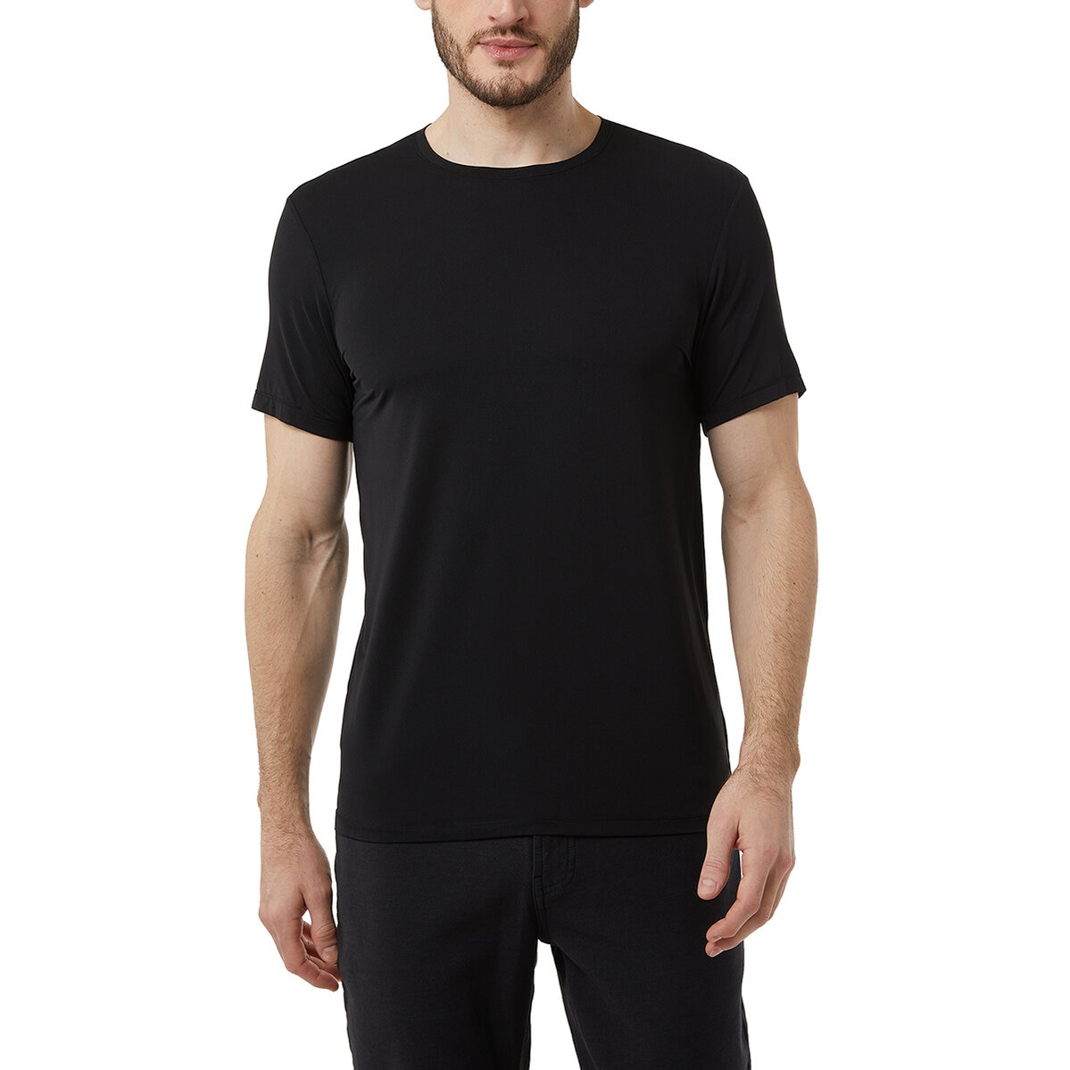 32 Degrees Cool Playera para Caballero 4 piezas Negro Chica 32 Degrees Cool Playera para Caballero 4 piezas Negro Chica