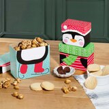 3 Pack Mini Cajas de Regalo con Variedad de Palomitas Galletas y Trufas 620.4 g